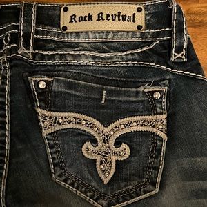Excellent condition Rock Revivals